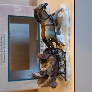 Currier & Ives Collection Resin Winter Scene